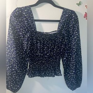 Long sleeve crop top
